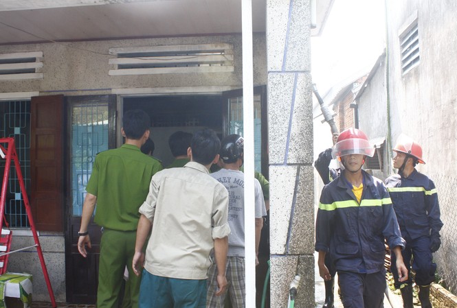 Cháy nhà, lửa thiêu nhiều tài sản Hiện trường vụ cháy